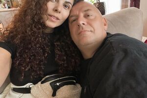 Каменських залишилася в Маямі, а Потап полетів у Дубай