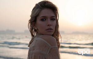 Брежнєва виступає як сольна співачка з 2003 року