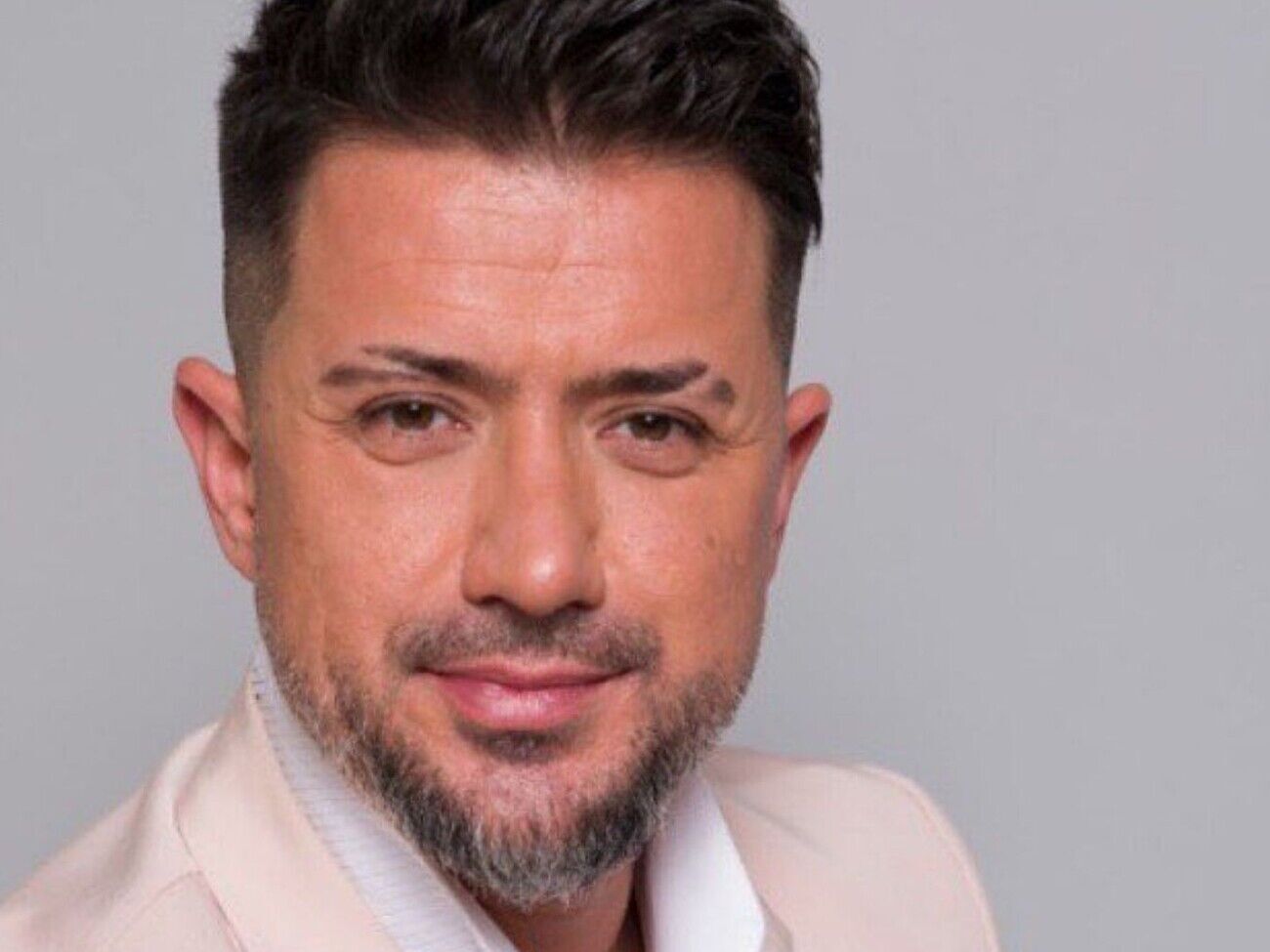 Налчаджиоглу не спростовує, але й не підтверджує розлучення із другою дружиною