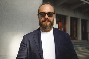 Кирило Кернес: Увесь час у клініці "Шаріте" батько був у тяжкому стані. Він був у стані марення так званого