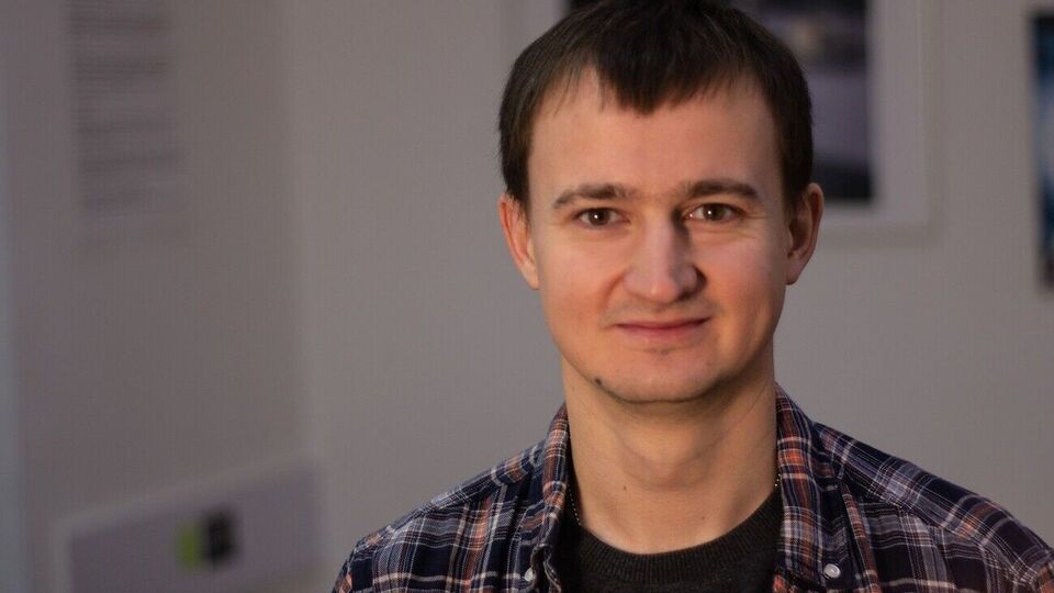 По словам Чмута, он много денег тратит на своего питомца – кошку по кличке Булка