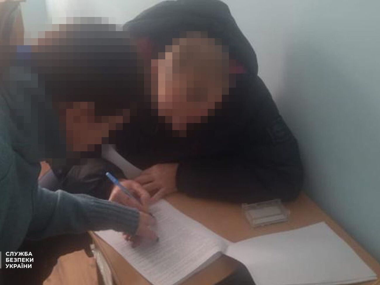 Співробітники СБУ встановили місцеперебування фігуранта, незважаючи на те, що він намагався уникнути правосуддя