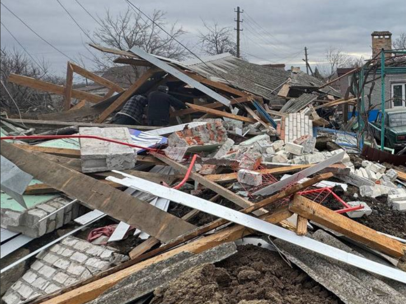 Андрющенко показал фото российской бомбардировки, которую оккупанты хотели выдать за удар ВСУ по мирным жителям