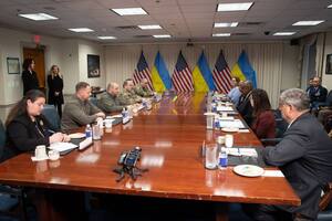 Співрозмовники, зокрема, обговорили захист маршрутів "зернового коридору"