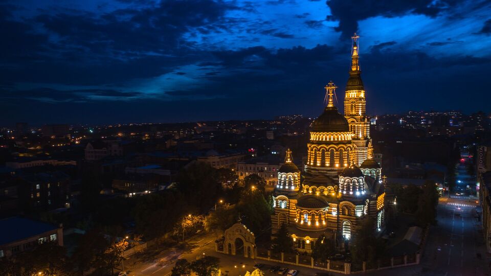 Окупанти вночі атакували Харків