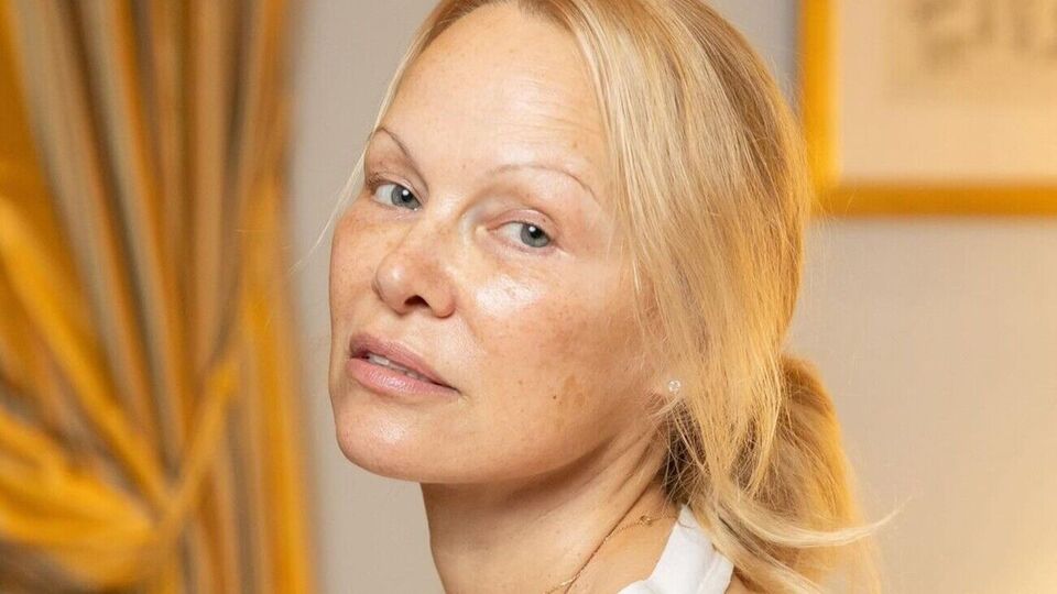 Памела Андерсон народилася 1 липня 1967 року