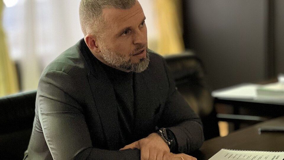 Украина примет решение об участии в Олимпиаде после консультации с украинским спортивным сообществом и руководством страны, отметил Бидный
