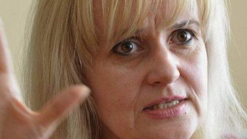 По словам Фарион, дата рассмотрения пока не назначена