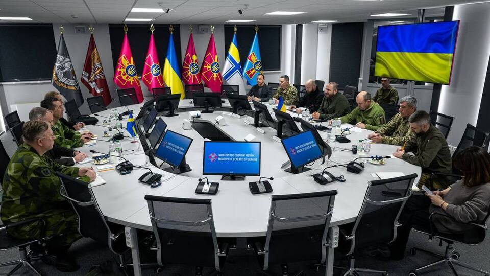 Представители Минобороны Украины провели встречу со своими шведскими коллегами