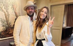 Бил и Тимберлейк воспитывают двоих сыновей