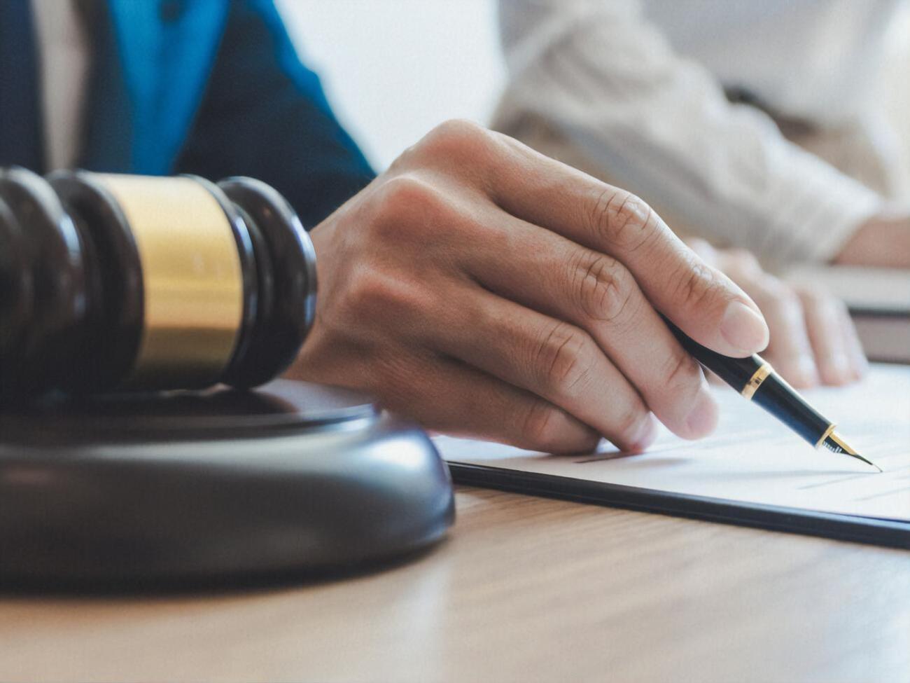 Суд отклонил ходатайство адвоката отложить заседание на два-три месяца и перенес его на 7 марта