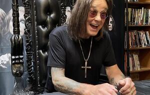 Осборн: Моя команда сейчас придумывает идеи, где я смогу выступать без поездок