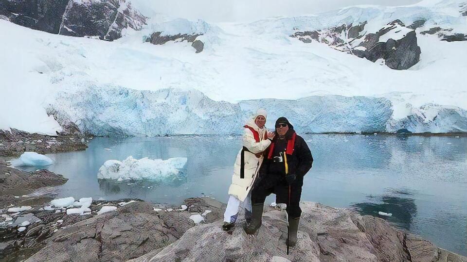 Макаревич подорожував із дружиною