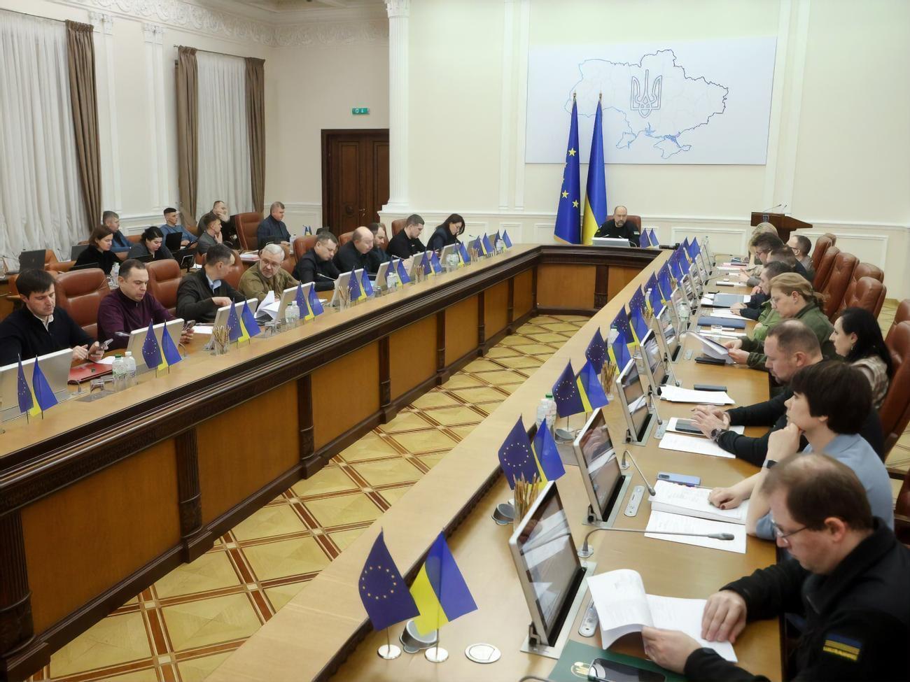 Кабмін створив робочу групу для зміни порядку закупівель для армії