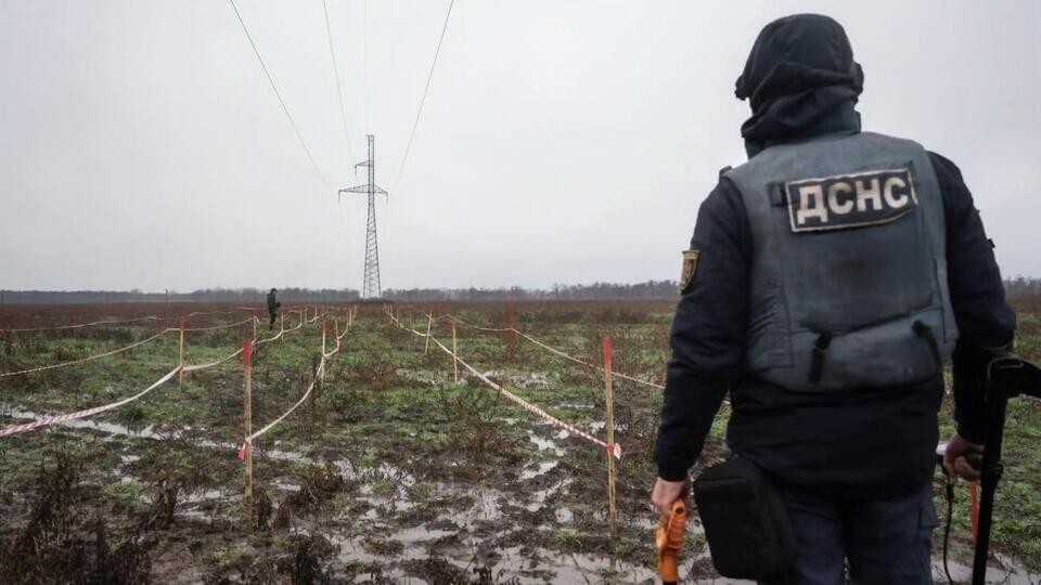 Сапери на навчаннях відпрацьовують навички вилучення й ліквідації вибухонебезпечних предметів
