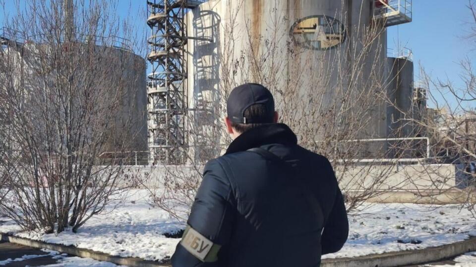 СБУ провела обшуки у топменеджменту нафтокомпаній і за адресами ймовірного зберігання нафтопродуктів