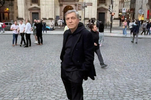 Невзоров освоился в Европе и не собирается возвращаться в Россию, где его ждет колония