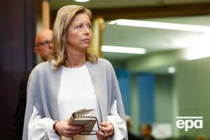 Оллонгрен отметила, что просьба Украины ясна, однако выполнить ее нелегко