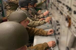 Украинская ПВО сбила 61 из 71 запущенных оккупантами крылатых ракет (на фото работа батареи С-300)