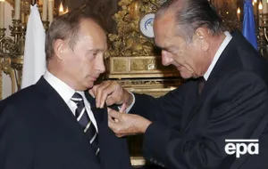 Путин получил орден Почетного легиона в 2006 году