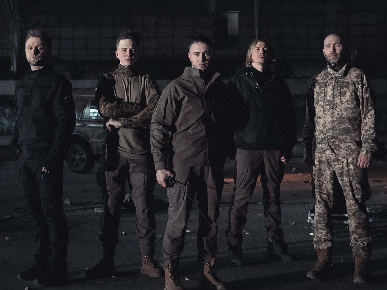 Ідея кліпу гурту "Антитіла" на пісню "Фортеця Бахмут" полягає у тому, що снаряди із цитатами з пісні підрозділ відправляє у напрямку ворога і вони знищують його