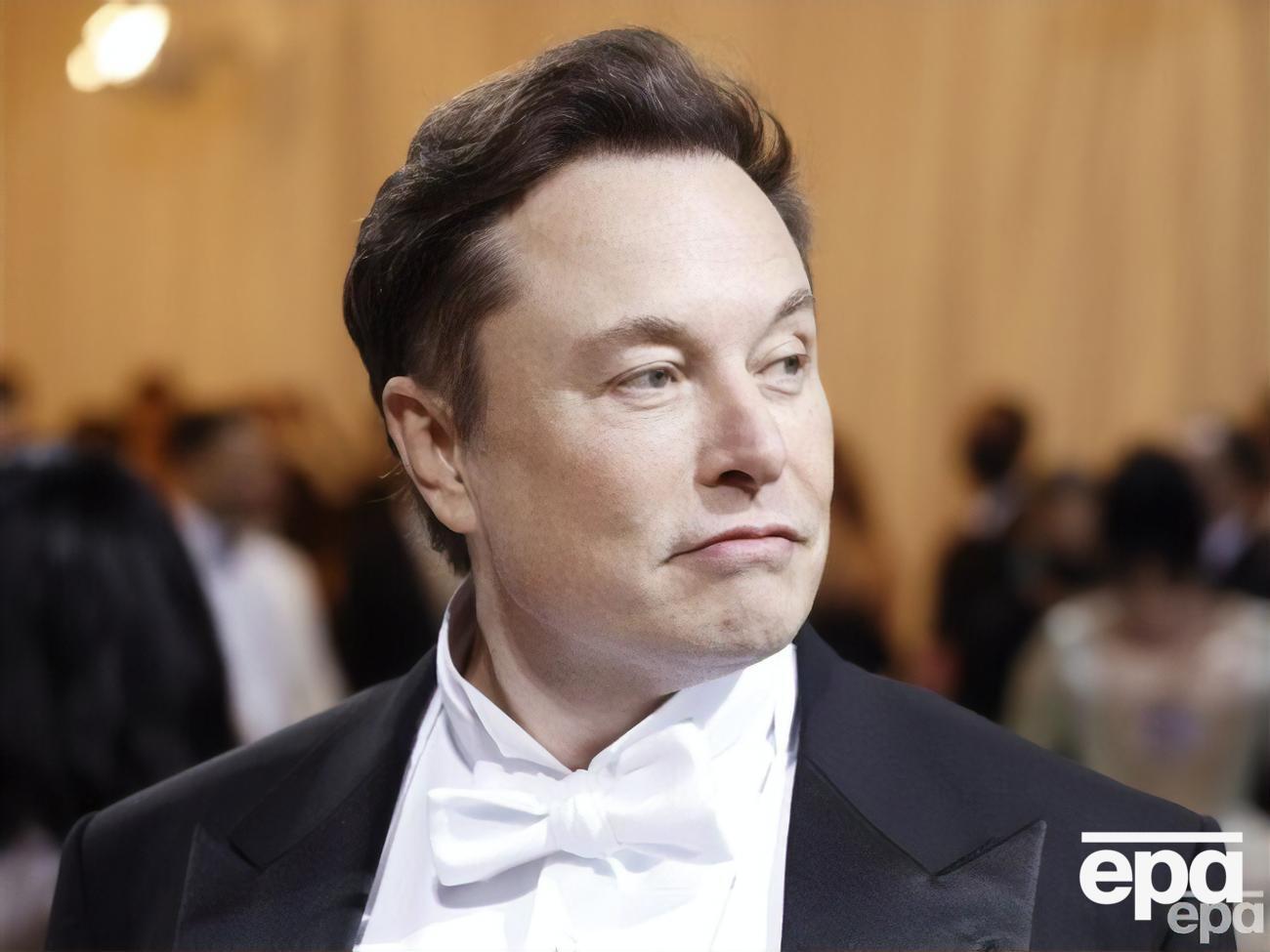По данным СМИ, Маск недоволен падением охватов его аккаунта в Twitter