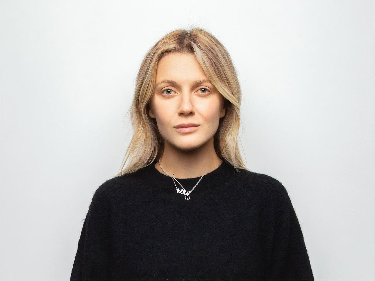 Kola:&nbsp;Спасибо, что со мной. Это вам