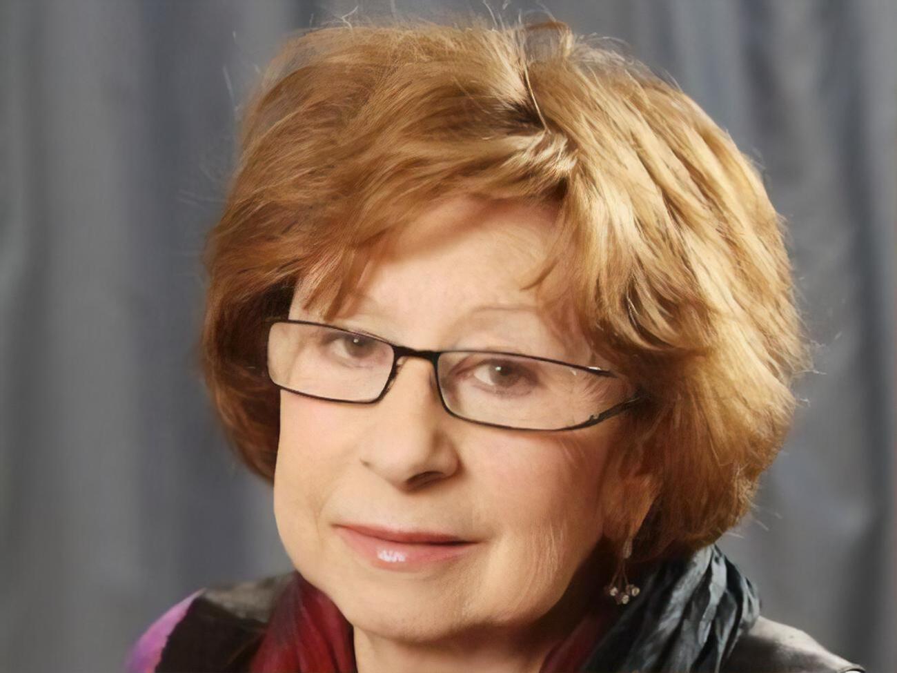 Ахеджакова осудила нападение РФ на Украину