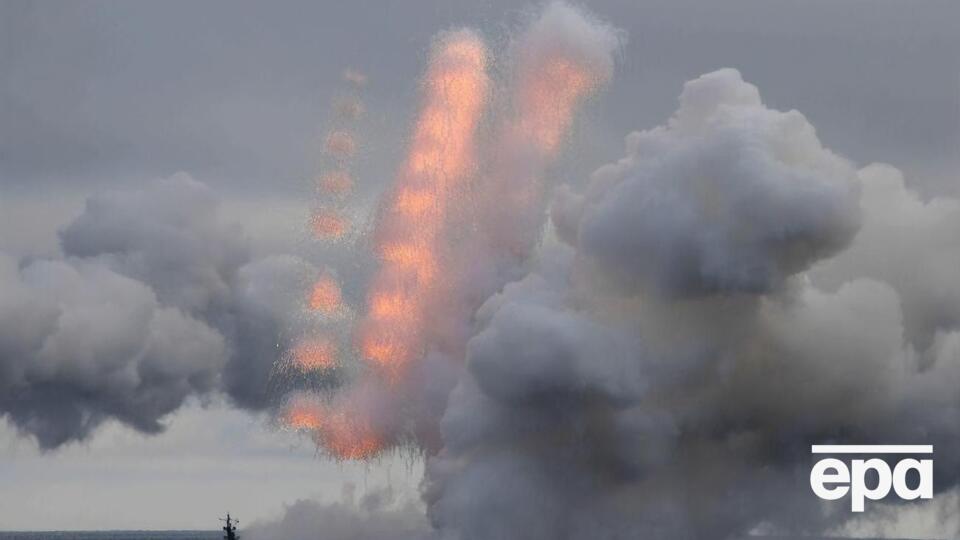 РФ вивела у Чорне море 11 кораблів