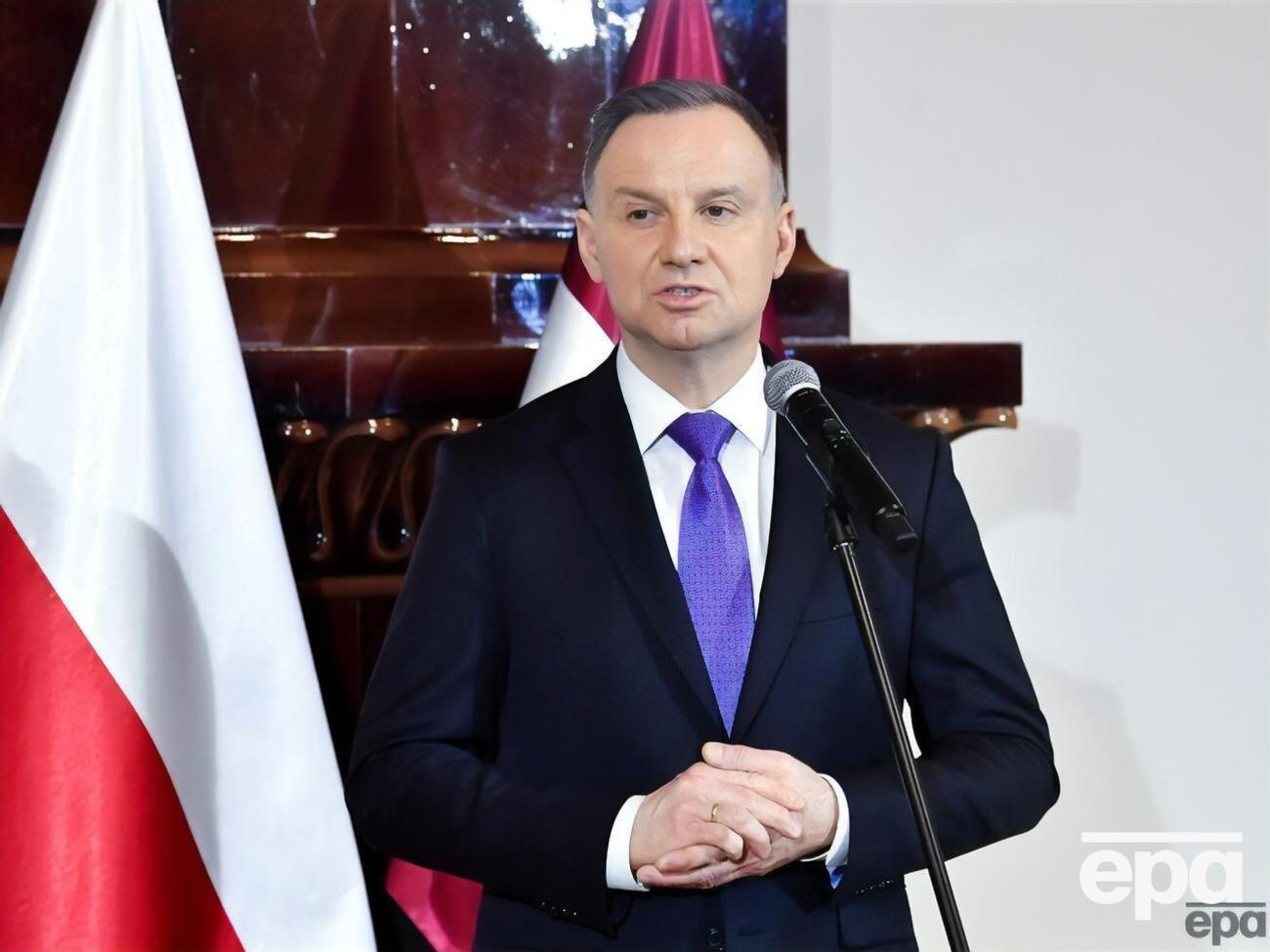 Дуда подчеркнул, что Украине нужна военная помощь
