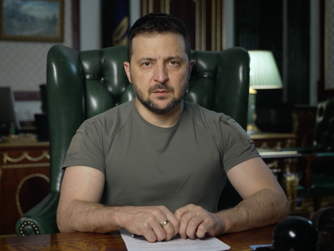 Перечень подсанкционных физлиц Зеленскому предложила СБУ, отмечается в тексте указа