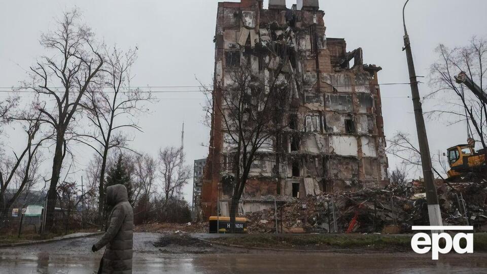 Оккупанты сносят дома в четырех районах Мариуполя