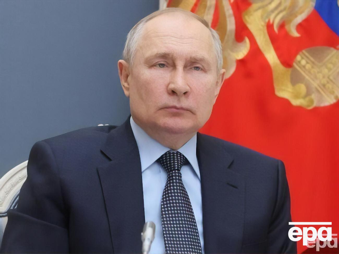 Швець: Недаремно Путін заліг під корч, самоізолювався