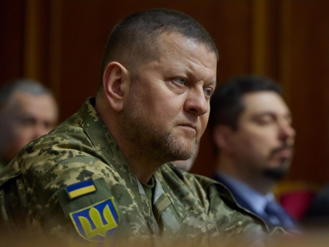 Перемога у війні означатиме створення умов, які "не дадуть змогу росіянам будь-коли в майбутньому напасти" на Україну, зазначив Залужний (на фото) у розмові з Каволі