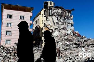 Жертвами землетрясения стали в Турции не менее 31,6 тыс. человек