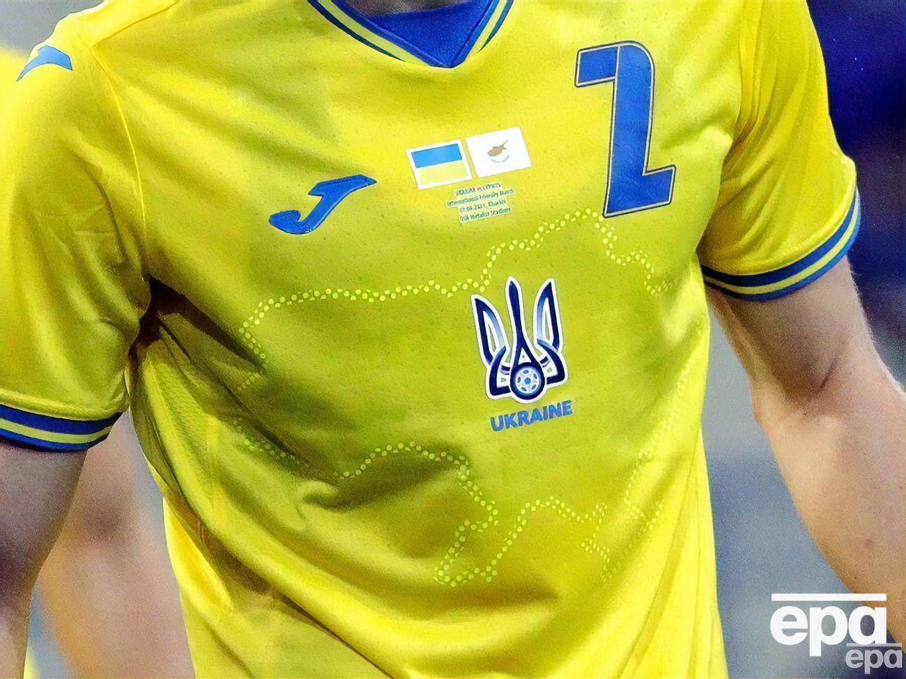 На футболках национальной сборной Украины изображена корректная карта страны