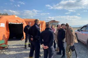 Представители посольства посетили пострадавшие от землетрясения регионы и забрали украинцев