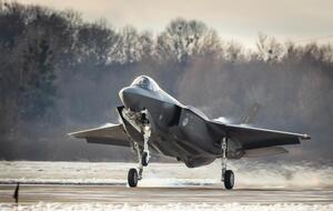 В Польше несут боевое дежурство восемь нидерландских F-35