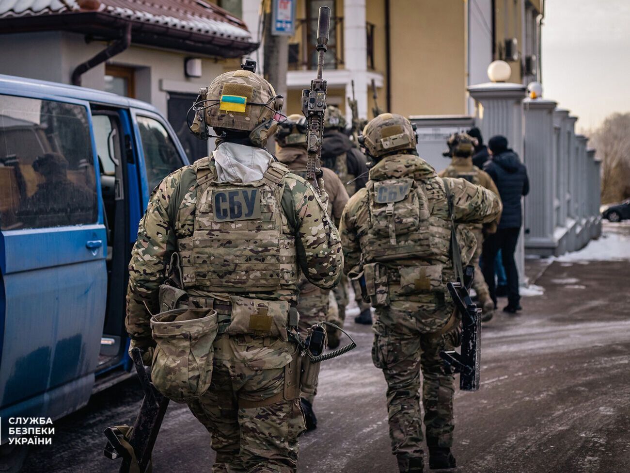 СБУ провела обшуки у восьми областях