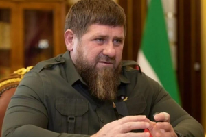 Чеченский поэт Кадыров написал стихотворение о своем месте в европейской новостной повестке