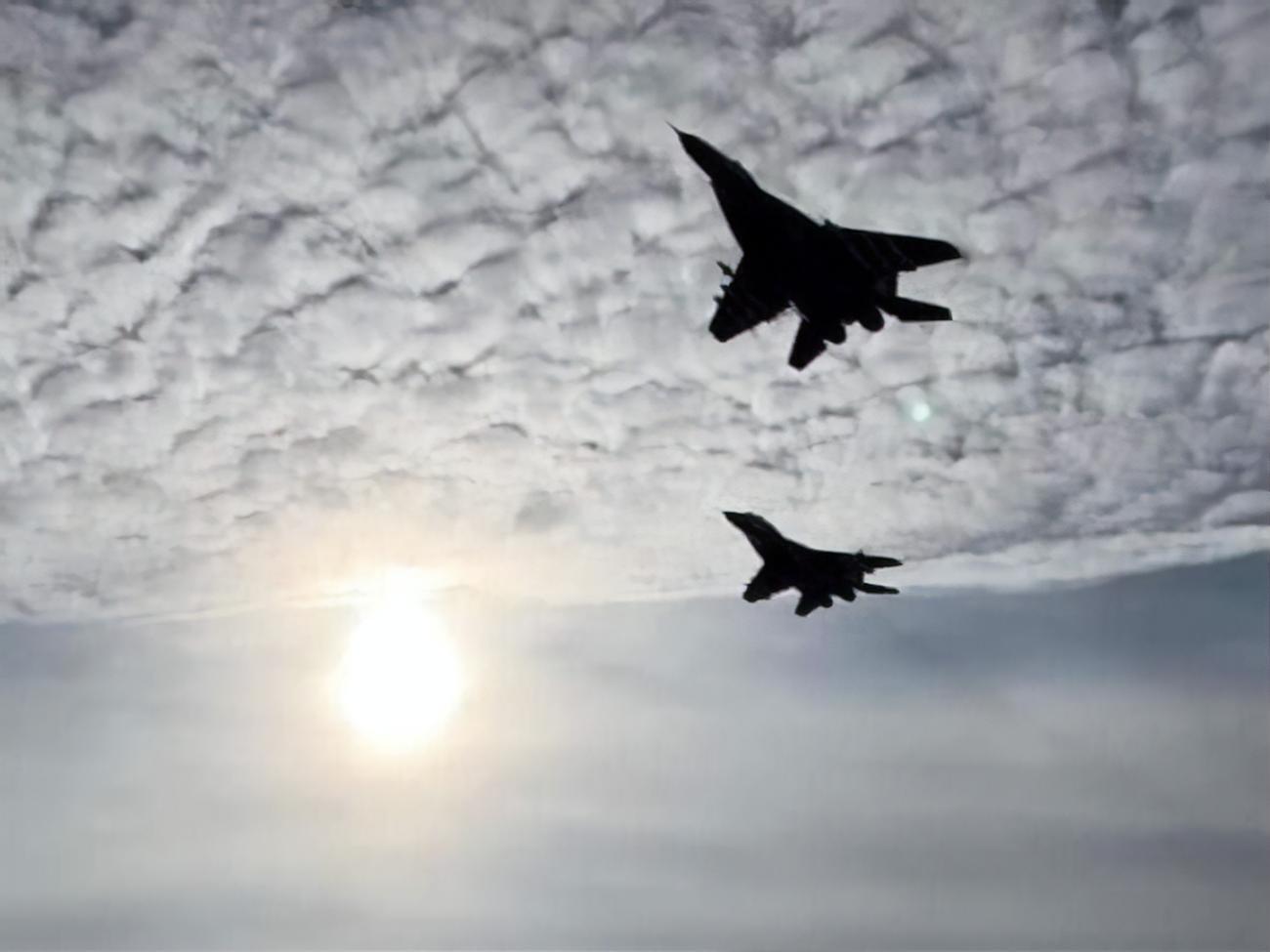 Украинская авиация совершила восемь ударов по оккупантам