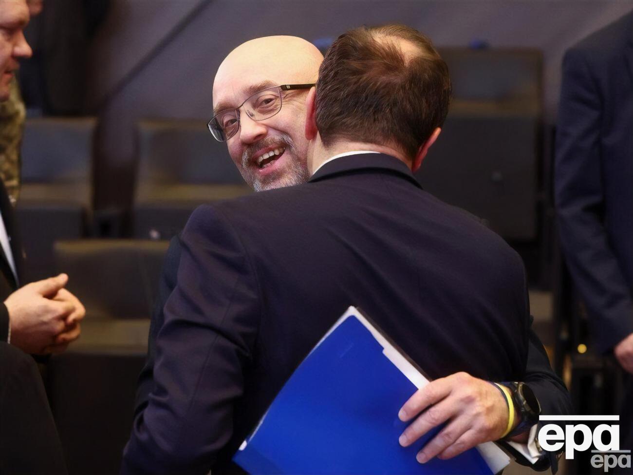 Резніков: Ми давно організували постачання боєприпасів із країн НАТО