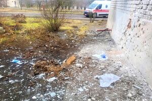 Російські окупанти не припиняють цілити в медустанови Херсонської області, зазначили в ОВА