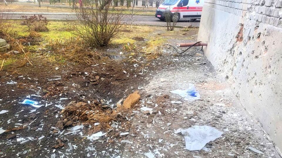 Російські окупанти не припиняють цілити в медустанови Херсонської області, зазначили в ОВА