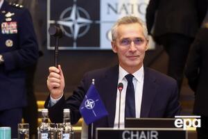 Столтенберг: Ми працюємо над тим, щоб допомогти Україні перейти з радянських доктрин і озброєнь на стандарти НАТО