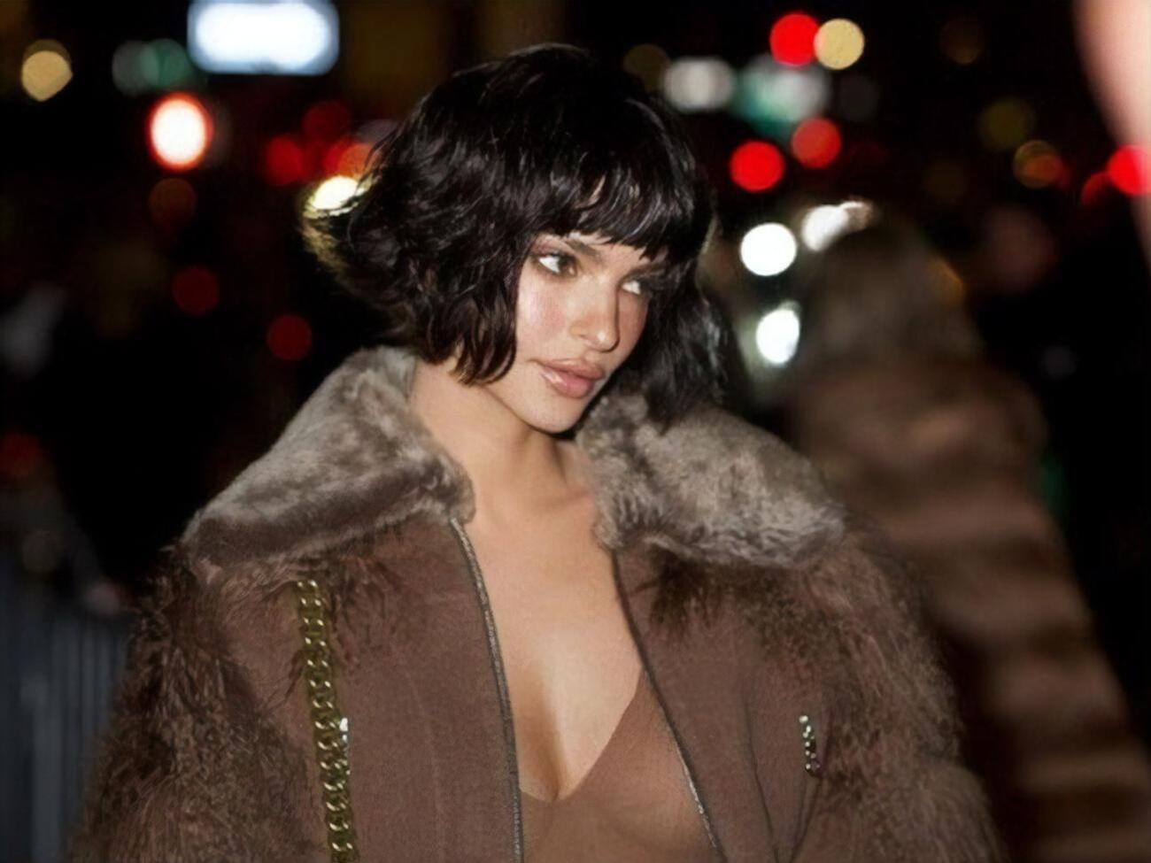 Ратаковски не подтверждает, но и не опровергает роман с комиком