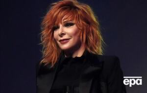 Клип для Фармер сняла французская актриса, певица и режиссер Лоран