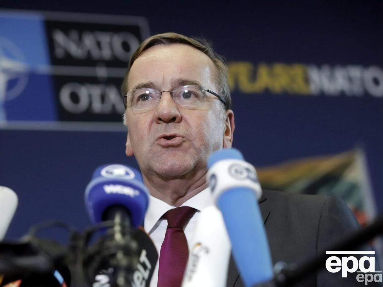 Писториус заявил, что Германия с союзниками, вероятно, не сможет собрать танковый батальон для Украины