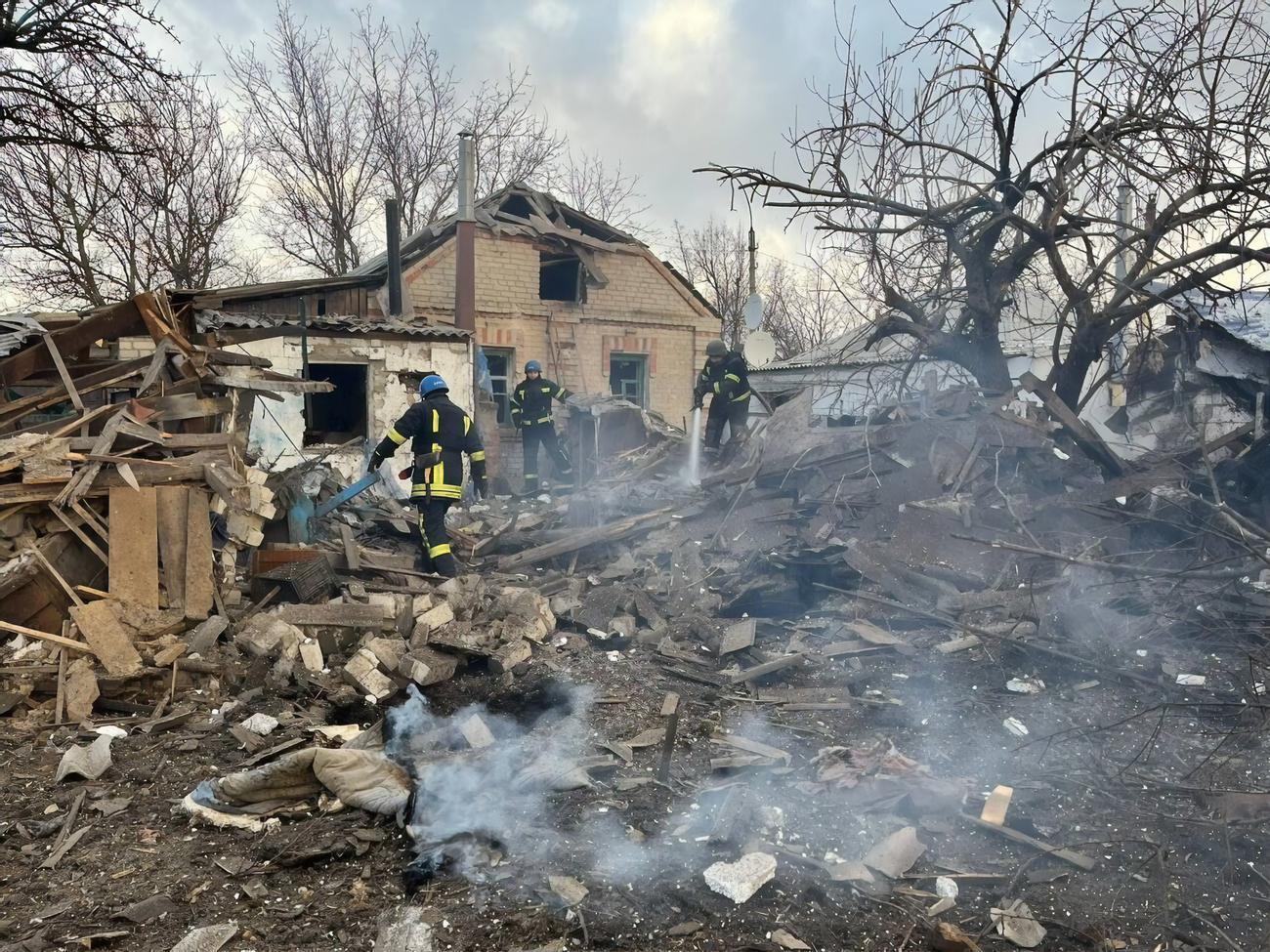 Окупанти вже двічі протягом 16 лютого атакували Вовчанськ, є загиблий і поранені