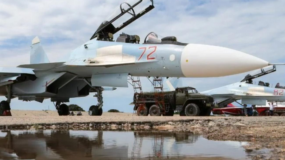 Росія готується активніше використовувати бойову авіацію в Україні, стверджують у росЗМІ